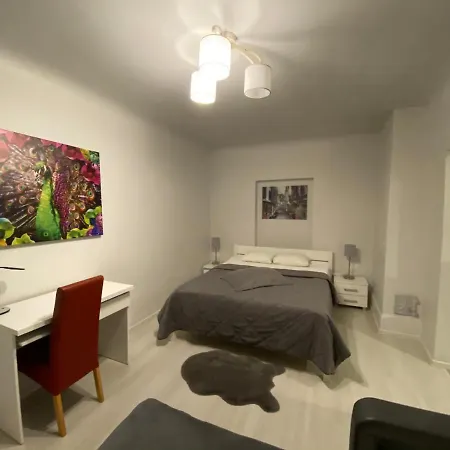 Sky Apartments Ryga Zewnętrze zdjęcie