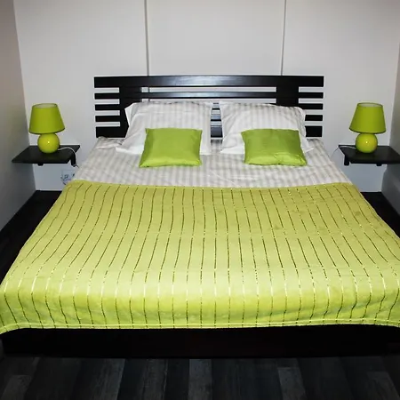 Sky Apartments Ryga Zewnętrze zdjęcie