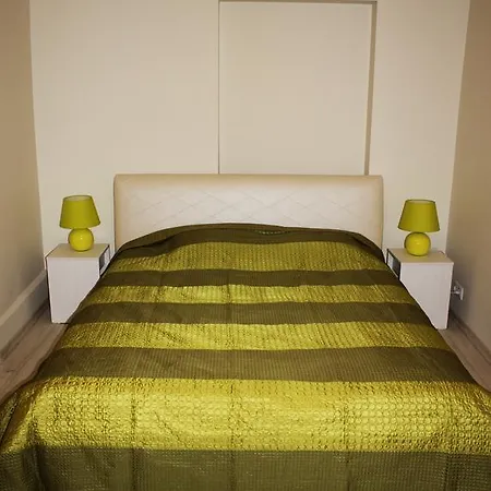 Sky Apartments Ryga Zewnętrze zdjęcie